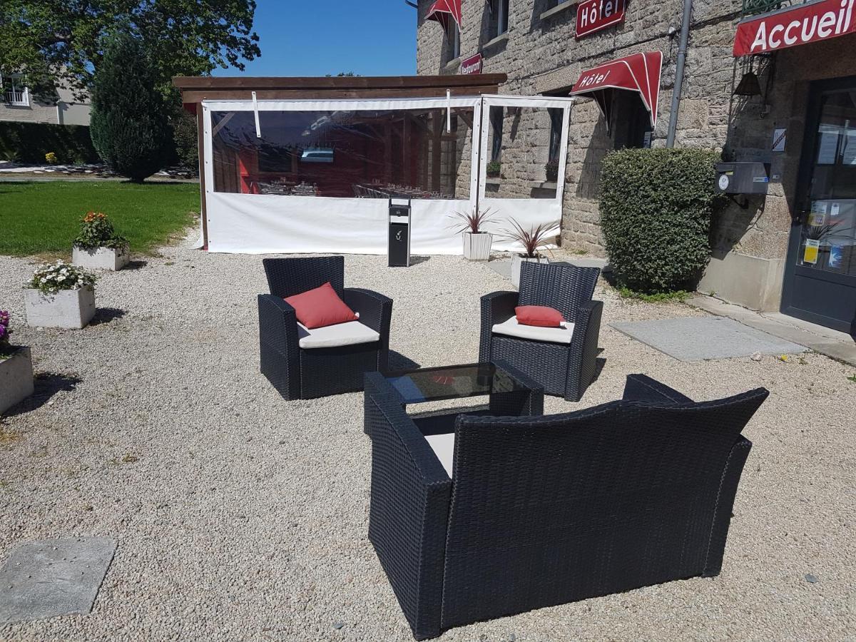 Auberge Le Guinefort Lehon Экстерьер фото